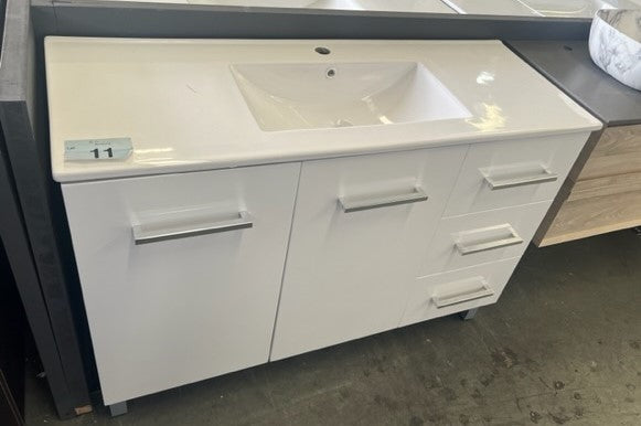 1200mm Encore white gloss vanity (Pick up only)