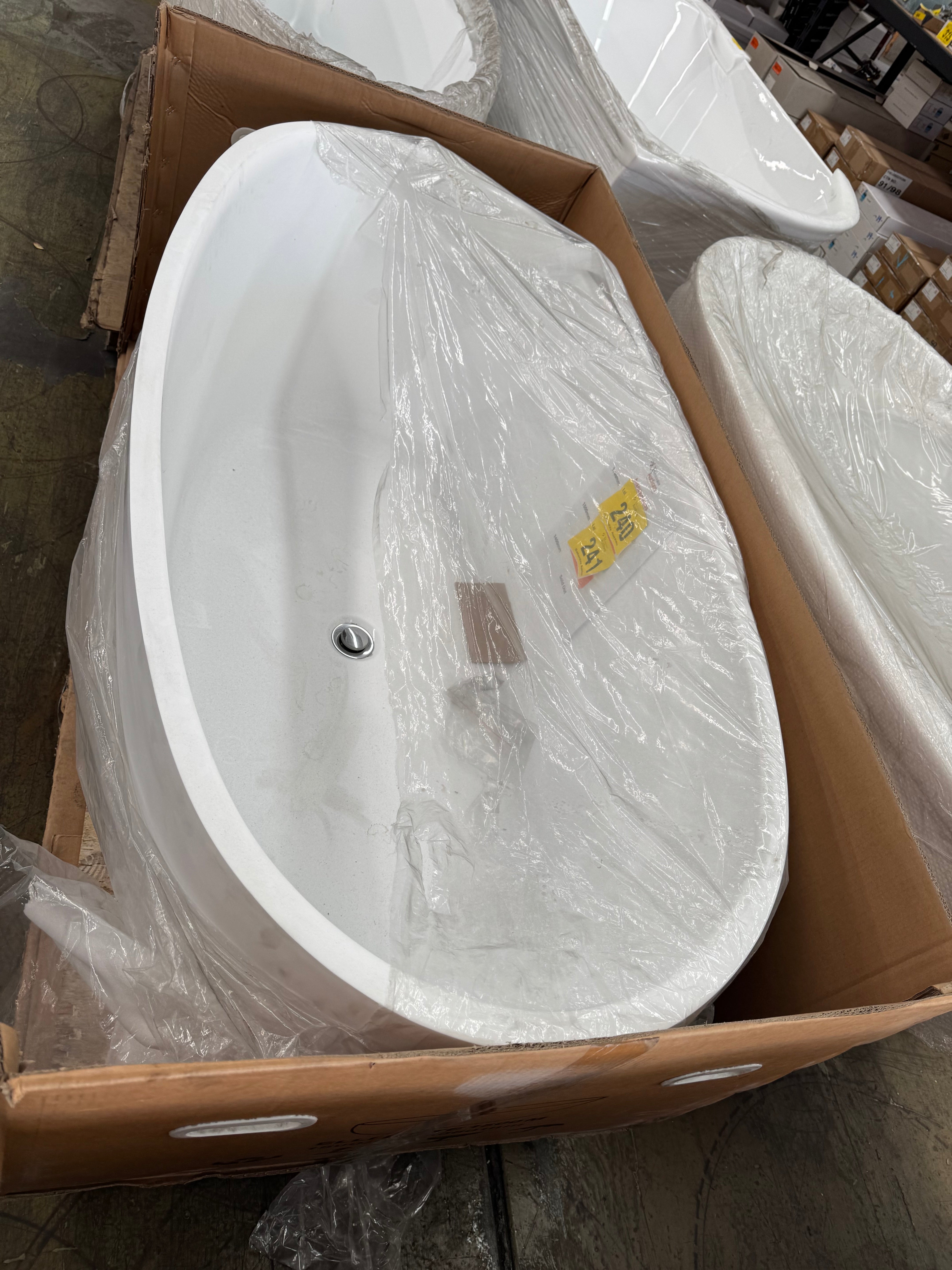 Matte White 1700x730mm Oval freestanding bath (Pick up only)