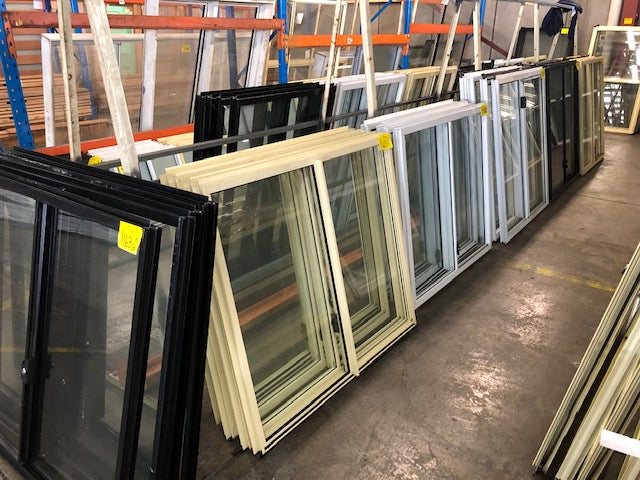 1030x1550 Primrose Aluminium sliding window (Pick up only).