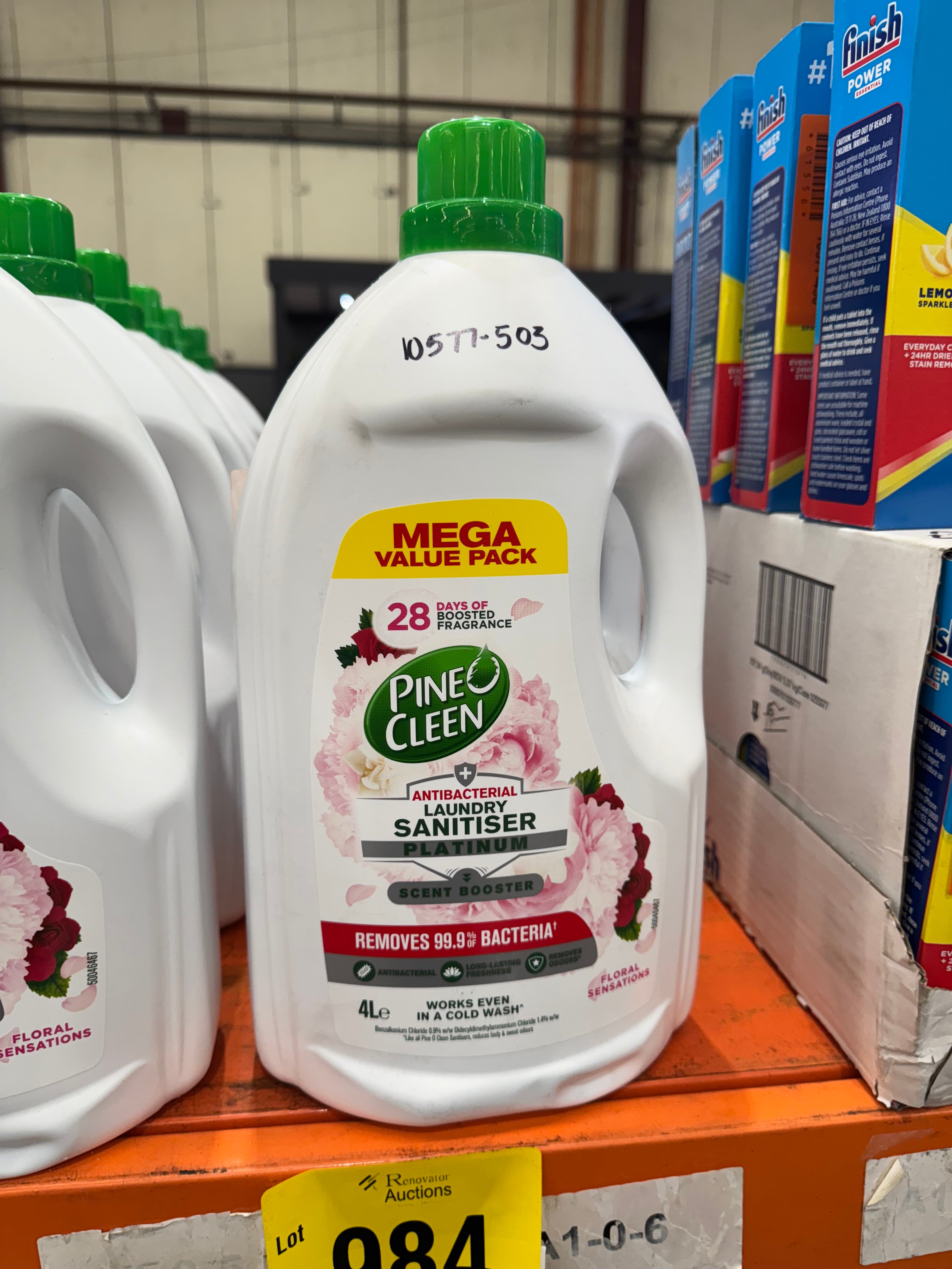 Pine O Cleen 4L Floral Sensations Antibacterial Platinum Laundry Sanitiser (Pick up only)
