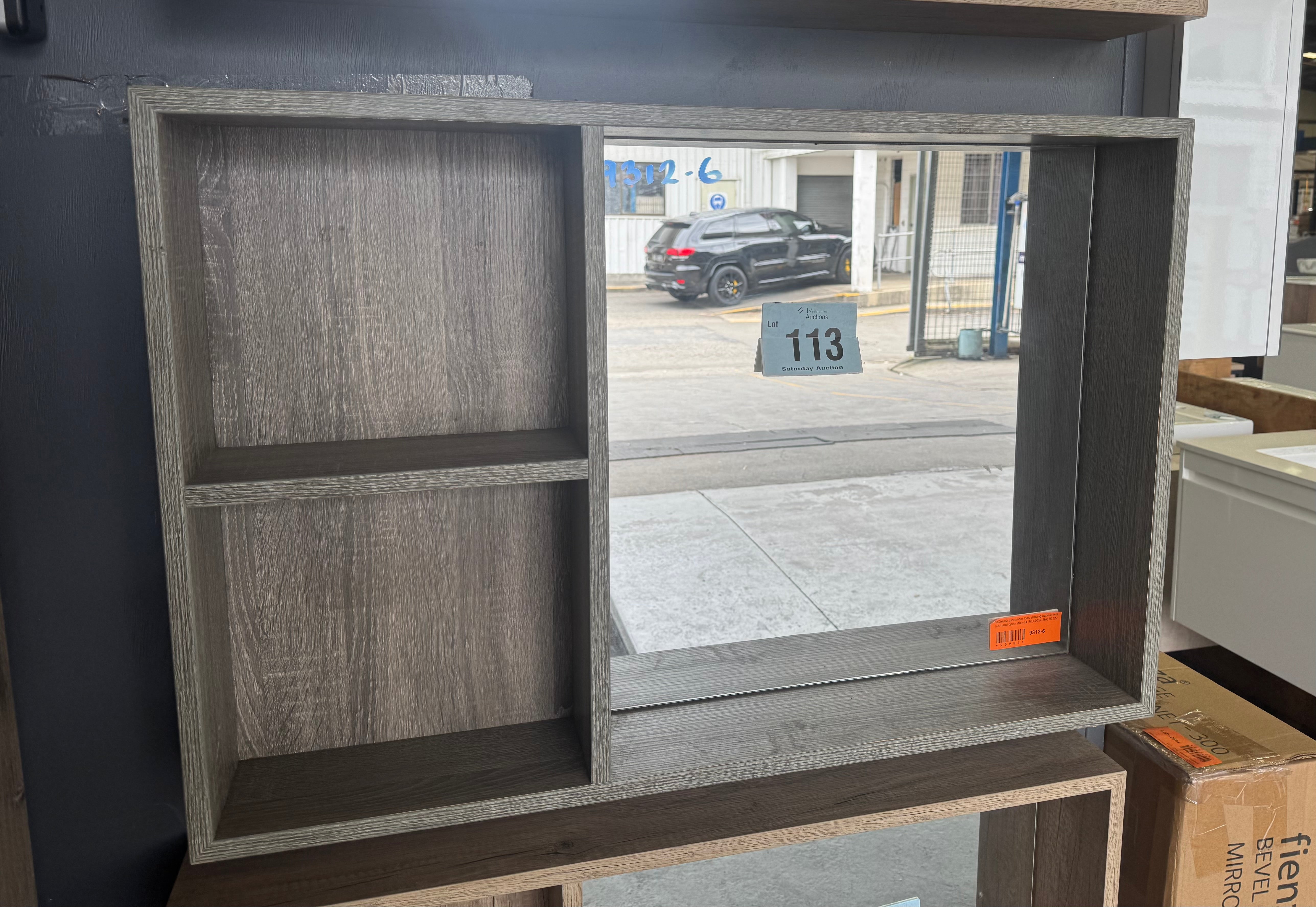 900x600mm Northern Alder midi shaving mirror (Pick up only).
