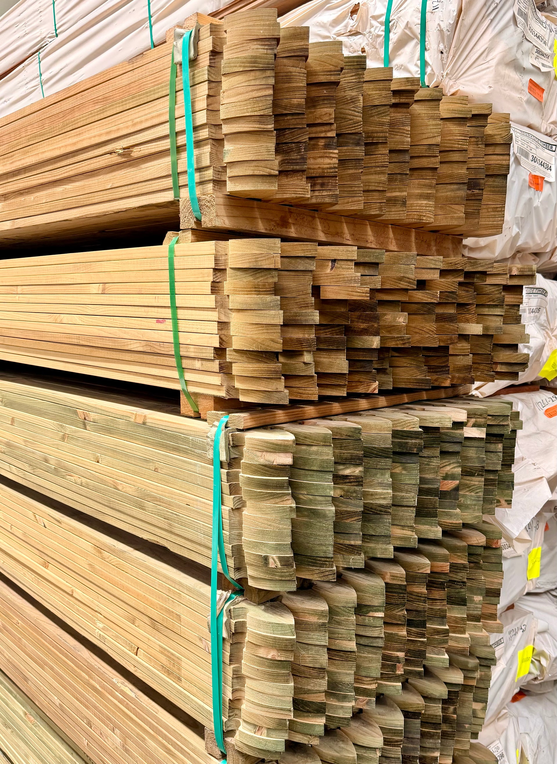 70x19 Treated pine H3 Gothic Pickets 120x1.8m